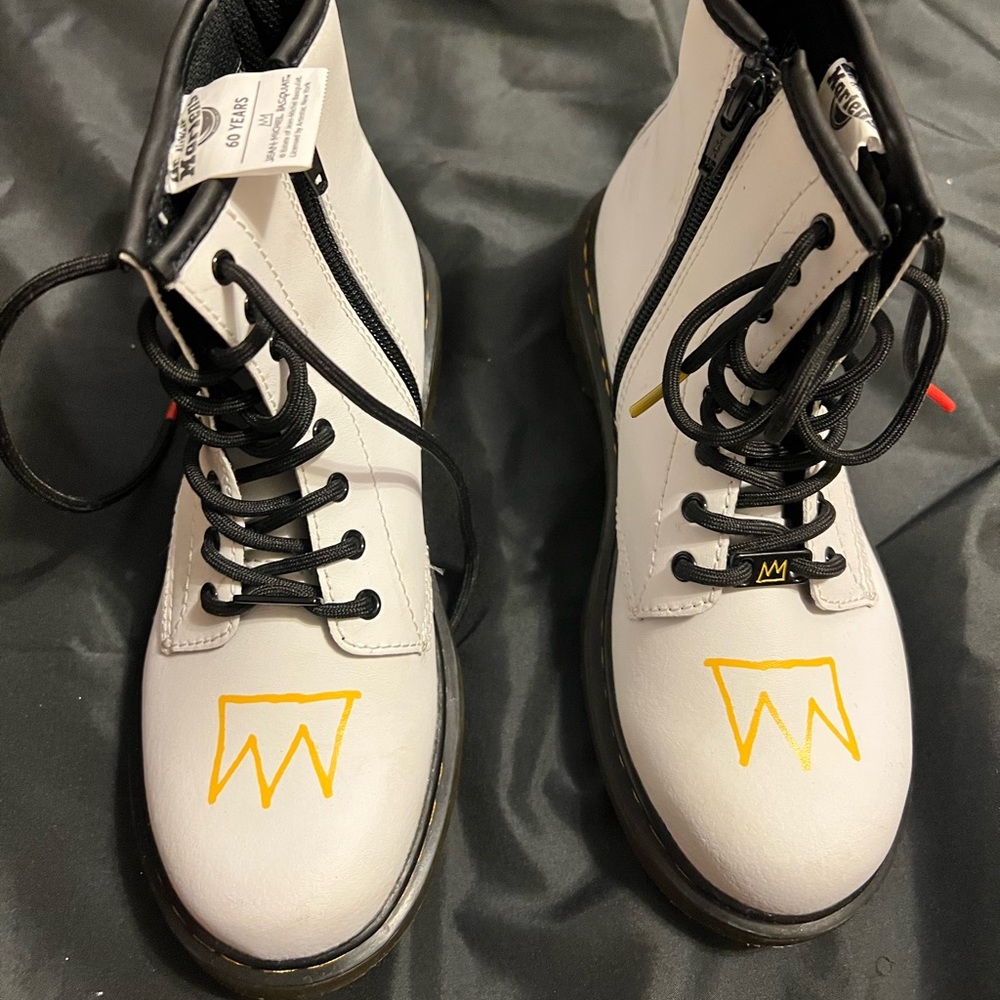 Dr Marten Basquiat Boots